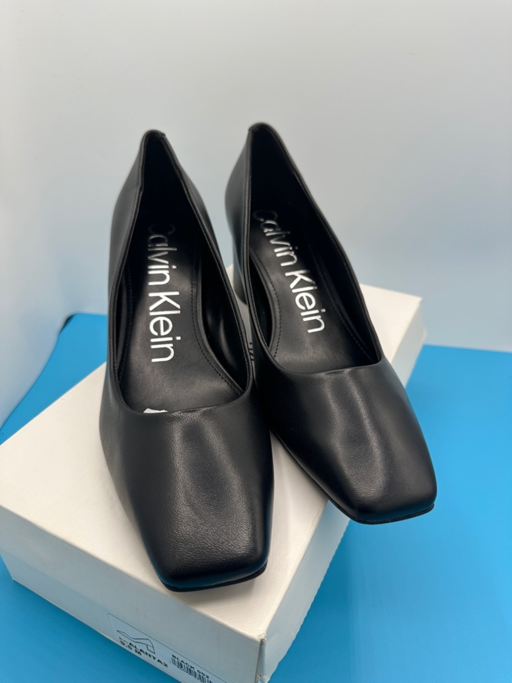 NEW! Calvin Klein Atlanta2 Women’s size 9.5